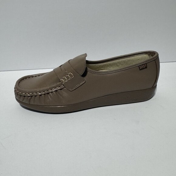 SAS Women’s Classic Loafer Mocha Size 9 Narrow